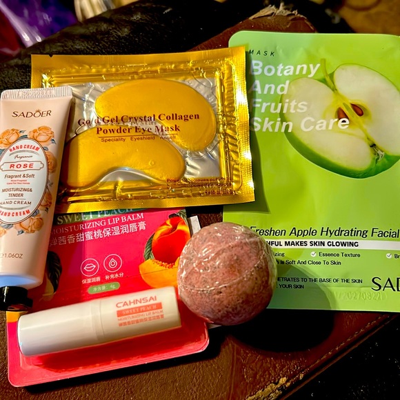 Other - Facial cosmetics bundle NWT
